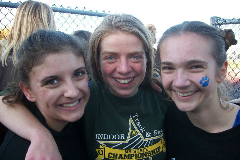 Marina (center)with friends rachel and kristen