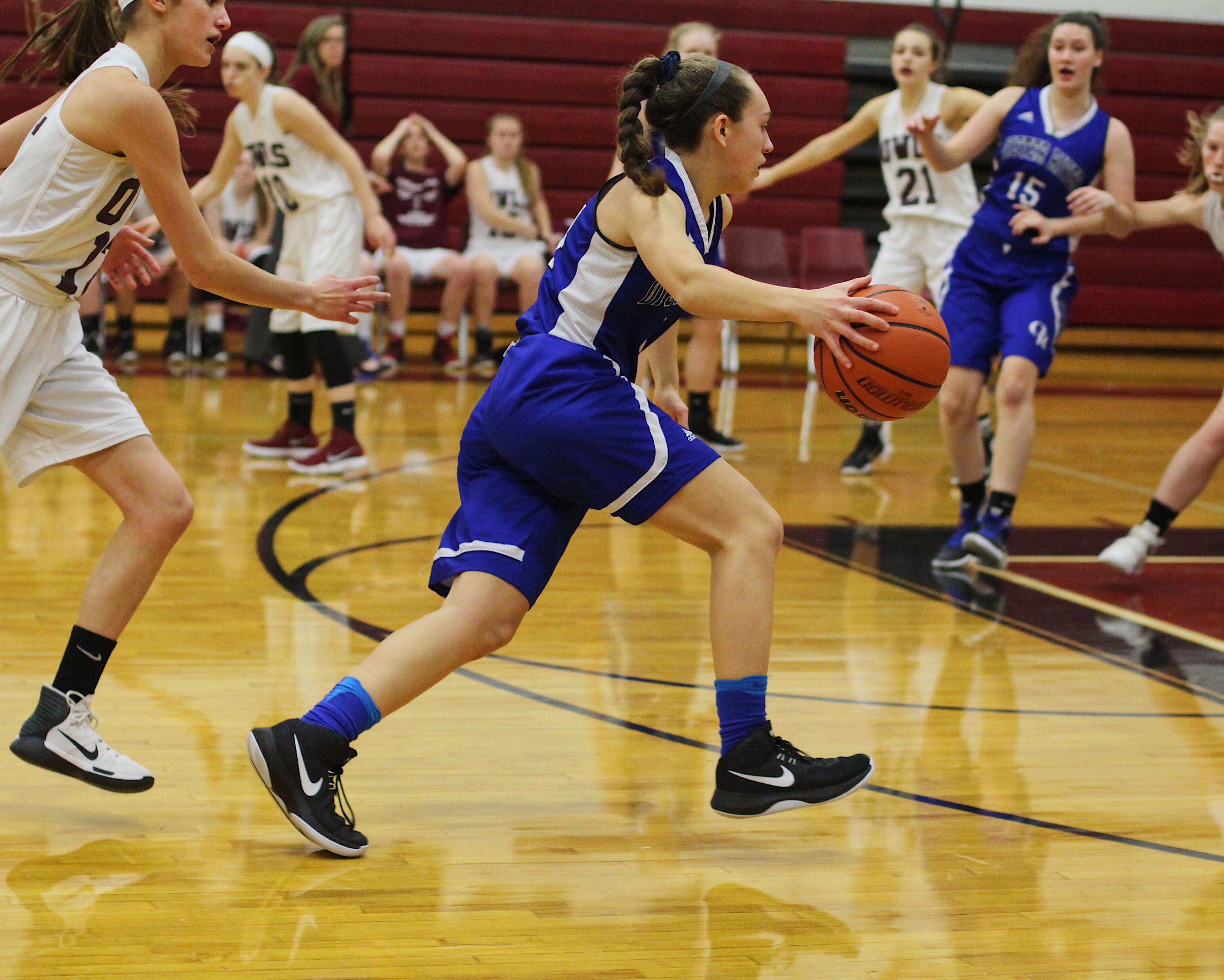 maddy basketball.JPG