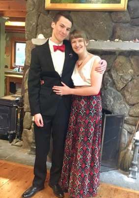 53695265_319818978887201_9012398295472930816_n